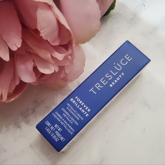 Mint Crystal Duo Chrome Liquid Eyeshadow By Tresluce - Picture 7 of 11